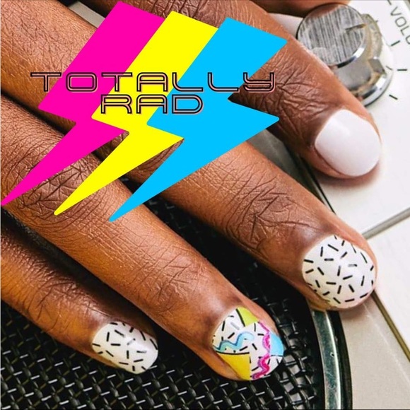 *Retired* Color Street: Totally Rad | 80s Retro White Black Squiggle Shapes Blue - Picture 5 of 14